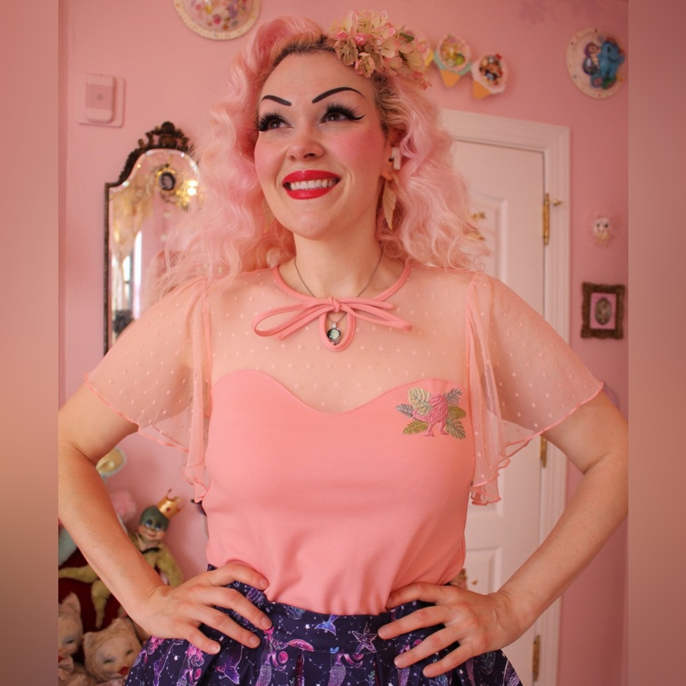 Jurassic park x Unique Vintage pink flutter top